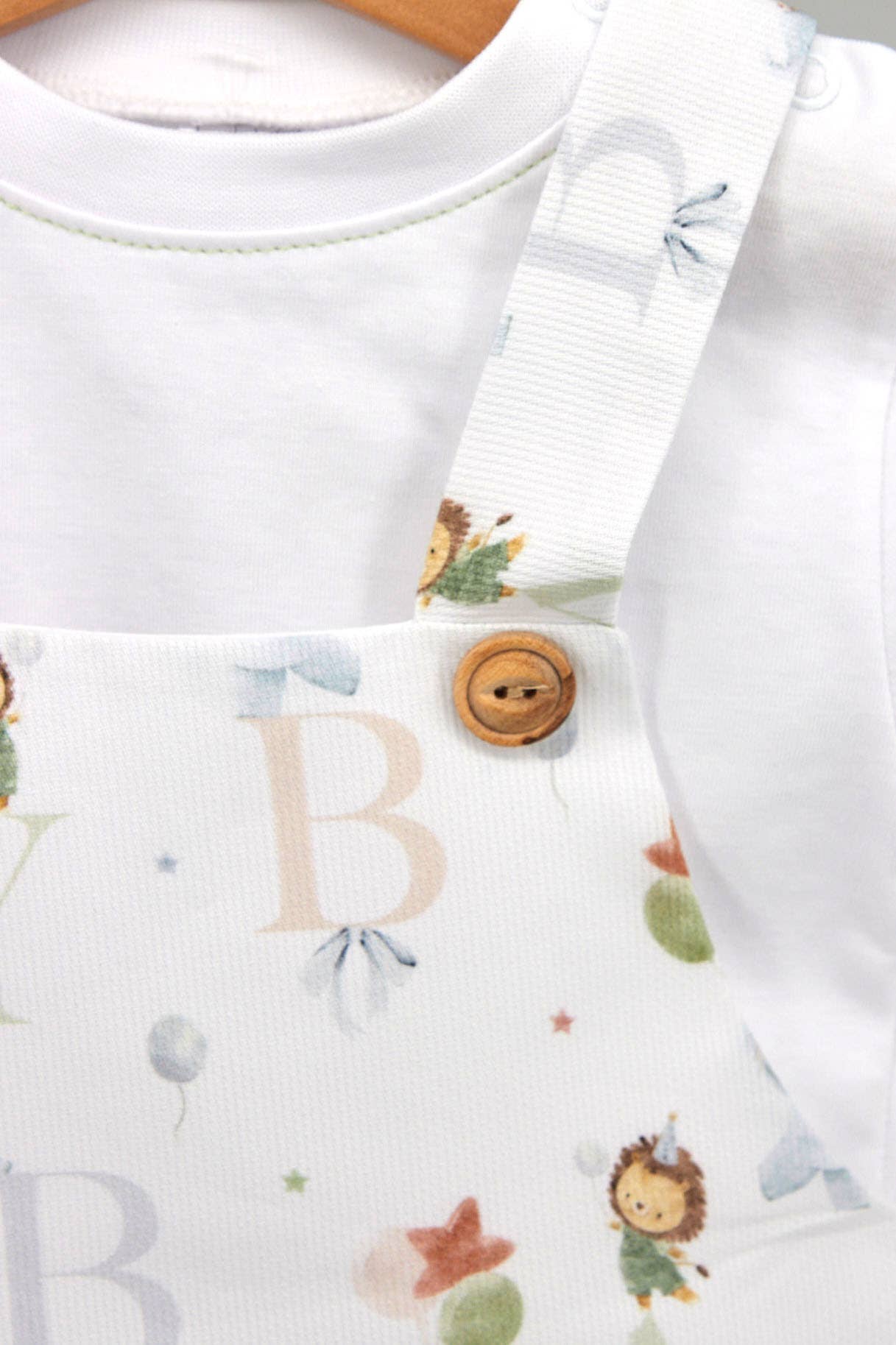 Schattige Bedrukte Romper met T-Shirt - Speelse Stijl voor je Baby roze Amorim Gerações, LDA