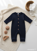 Instagram post marineblauwe baby overall alternatieve styling